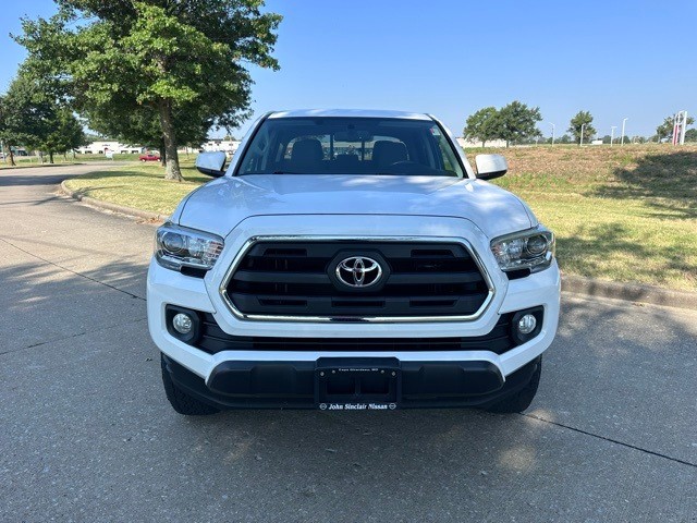 Used 2017 Toyota Tacoma SR5 with VIN 3TMCZ5AN9HM082832 for sale in Cape Girardeau, MO