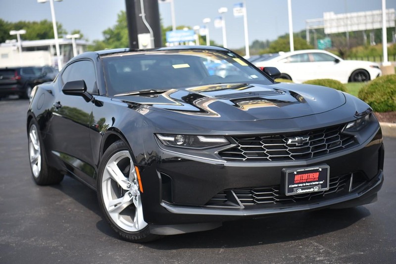 Used 2021 Chevrolet Camaro LT1 with VIN 1G1FF1R7XM0139128 for sale in Hazelwood, MO