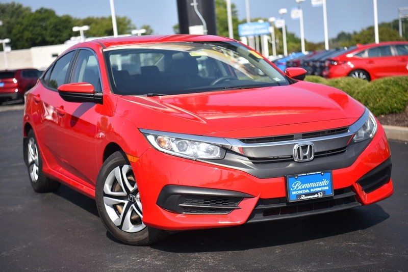 Used 2018 Honda Civic LX with VIN 2HGFC2F51JH529357 for sale in Hazelwood, MO