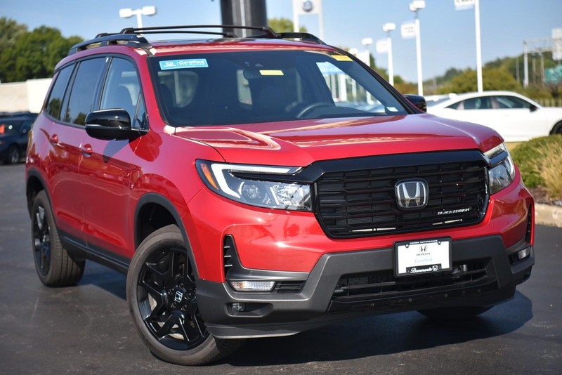 Certified 2024 Honda Passport Black Edition with VIN 5FNYF8H80RB012853 for sale in Hazelwood, MO