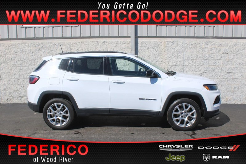 2022 Jeep Compass Latitude Lux