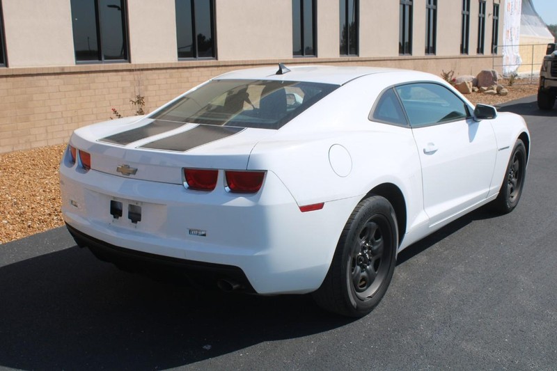 Used 2011 Chevrolet Camaro 2LS with VIN 2G1FA1EDXB9128434 for sale in Wood River, IL