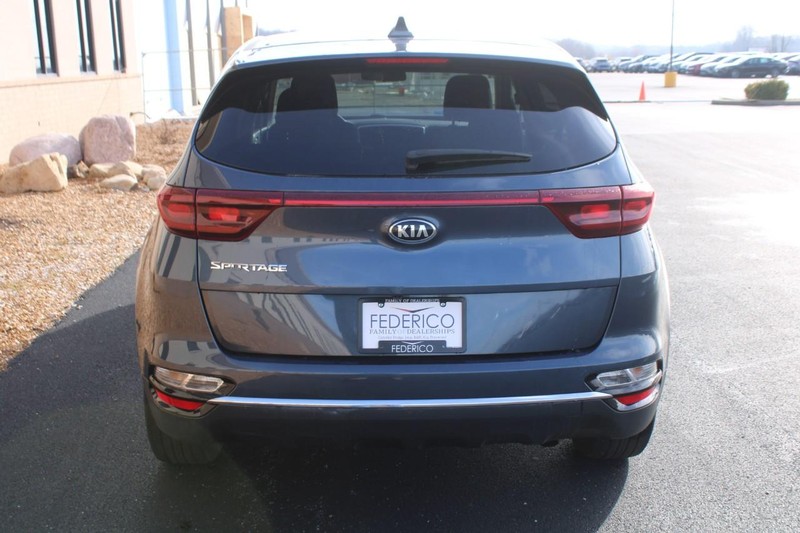 Used 2021 Kia Sportage LX with VIN KNDPMCAC6M7866795 for sale in Wood River, IL