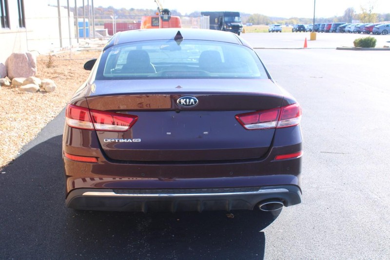 Used 2020 Kia Optima LX with VIN 5XXGT4L36LG391712 for sale in Wood River, IL